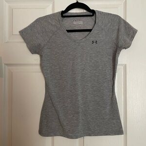 Under Armour Gray Women's Top XS